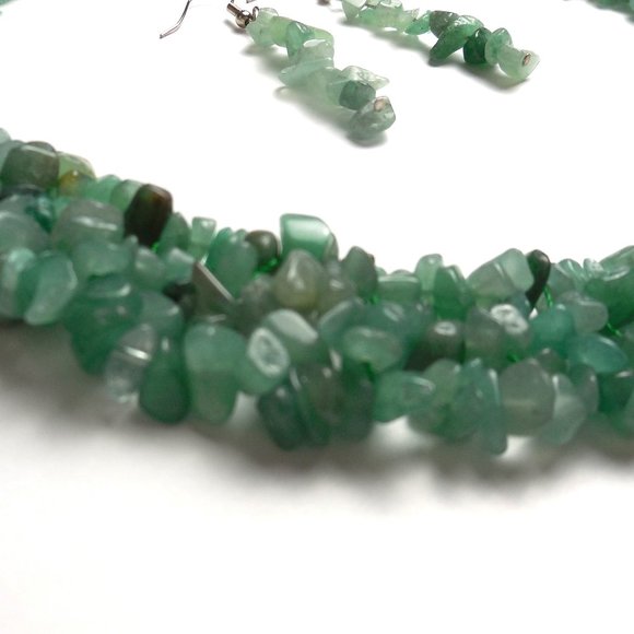 Green Aventurine Jewelry Set Necklace and Earrings - Picture 4 of 5